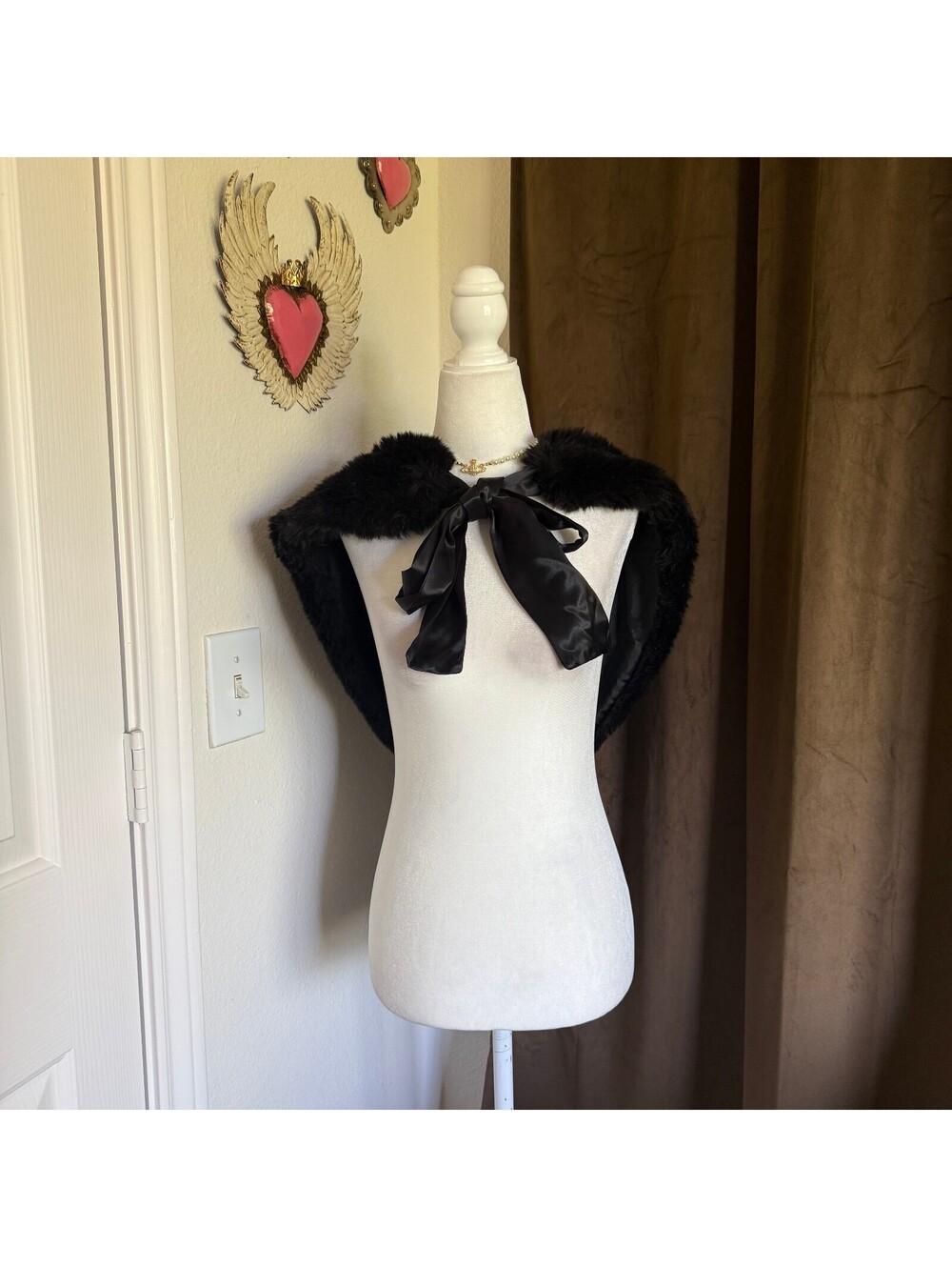 NWT Vintage McClintock Collections Faux Fur Stole Satin Bow Capelet Layering